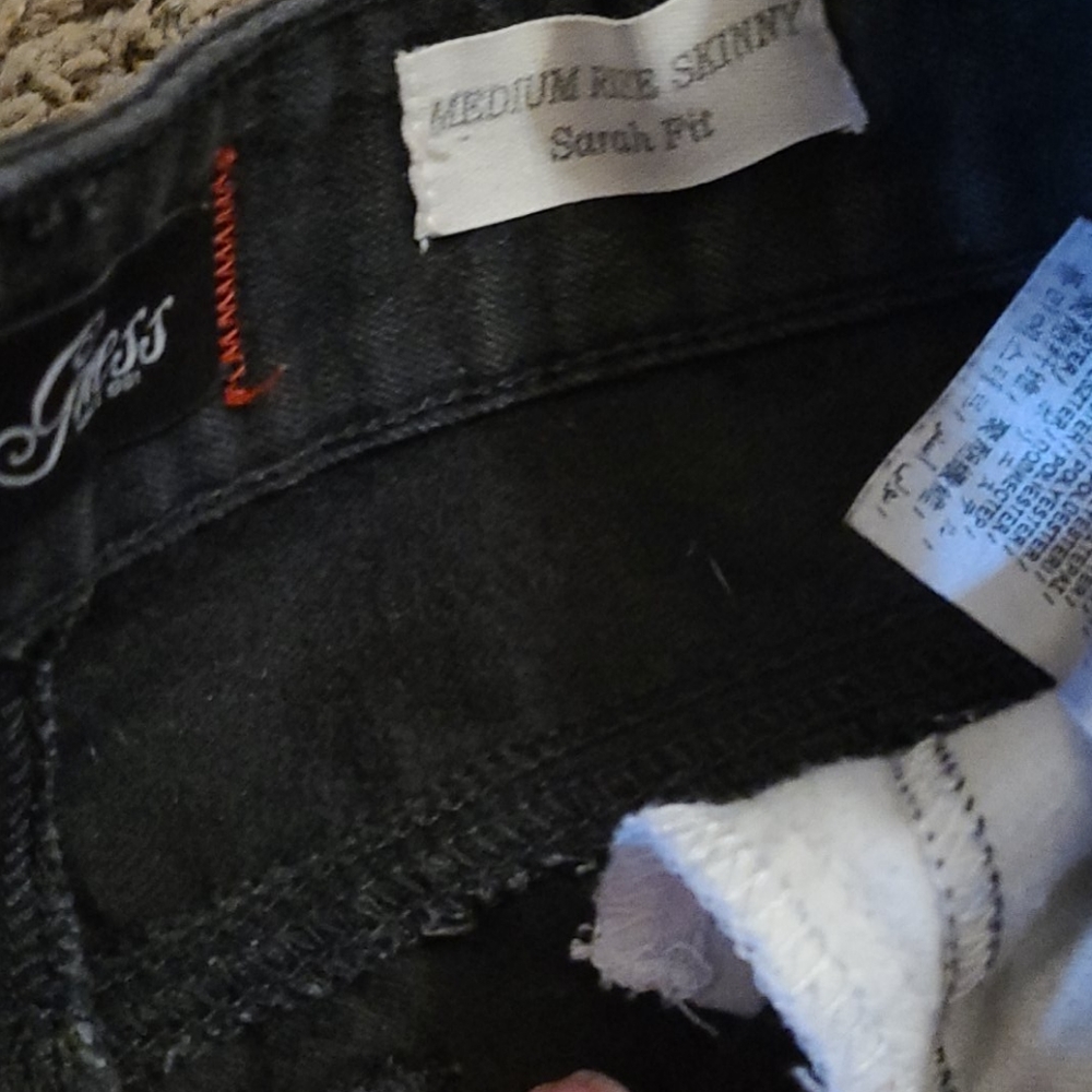 Guess medium rise skinny Sarah Fit 24 - Picture 8 of 12